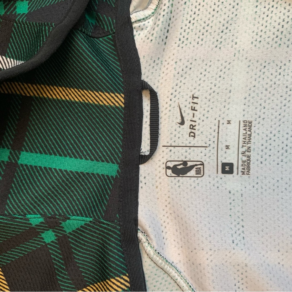 Nike dry fit special edition Boston Celtics  New never worn - Picture 7 of 10